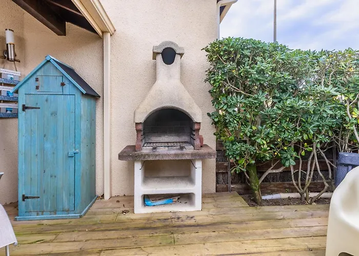 Maisonnette Biscarosse بيت للعطل *